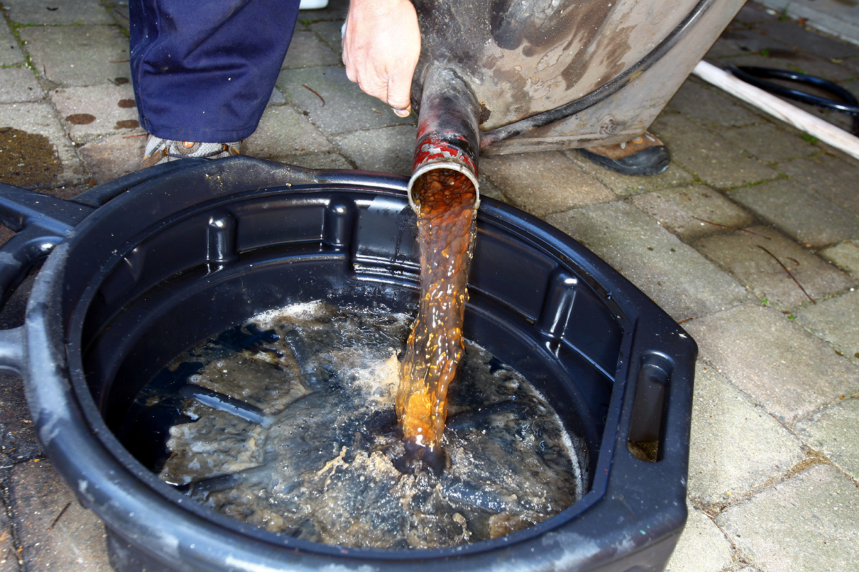 How to… overhaul your classic car’s fuel tank | Classic & Sports Car